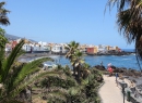 ...in Richtung Meer zum "Gartenstrand", dem Playa Jardin in Puerto de la Cruz.