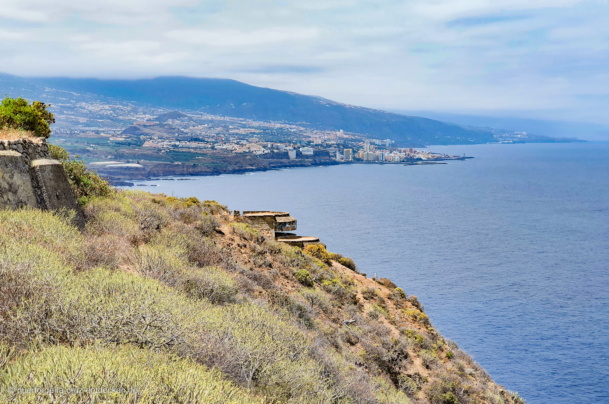 Der Bunker von Santa Úrsula liegt direkt an der Steilküste im Ortsteil La Quinta.